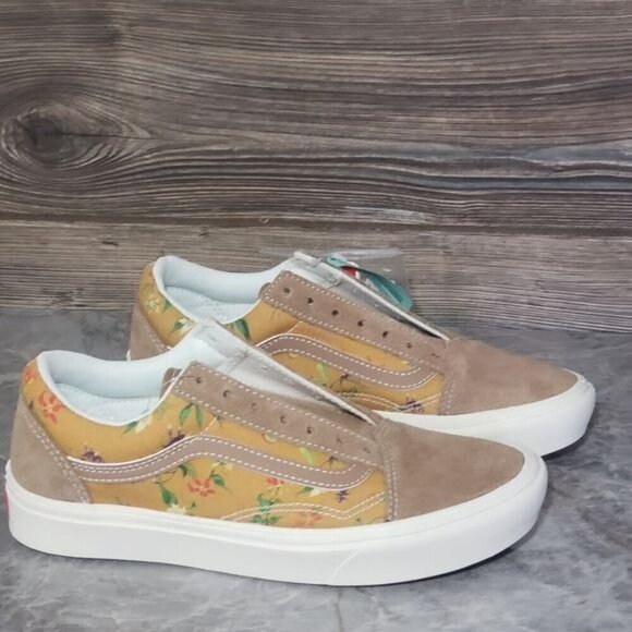 New Comfycrush Old Skool Fatal Floral Golden Brown Sneakers - Picture 5 of 10